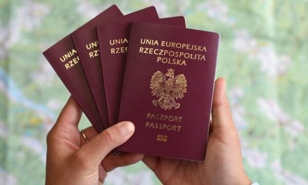 polnischen Reisepass online kaufen